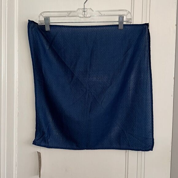 NWT Bella Dahl navy blue cotton square scarf - Picture 1 of 9
